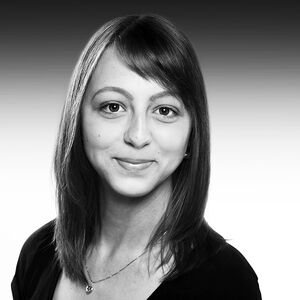 Nina Hahn